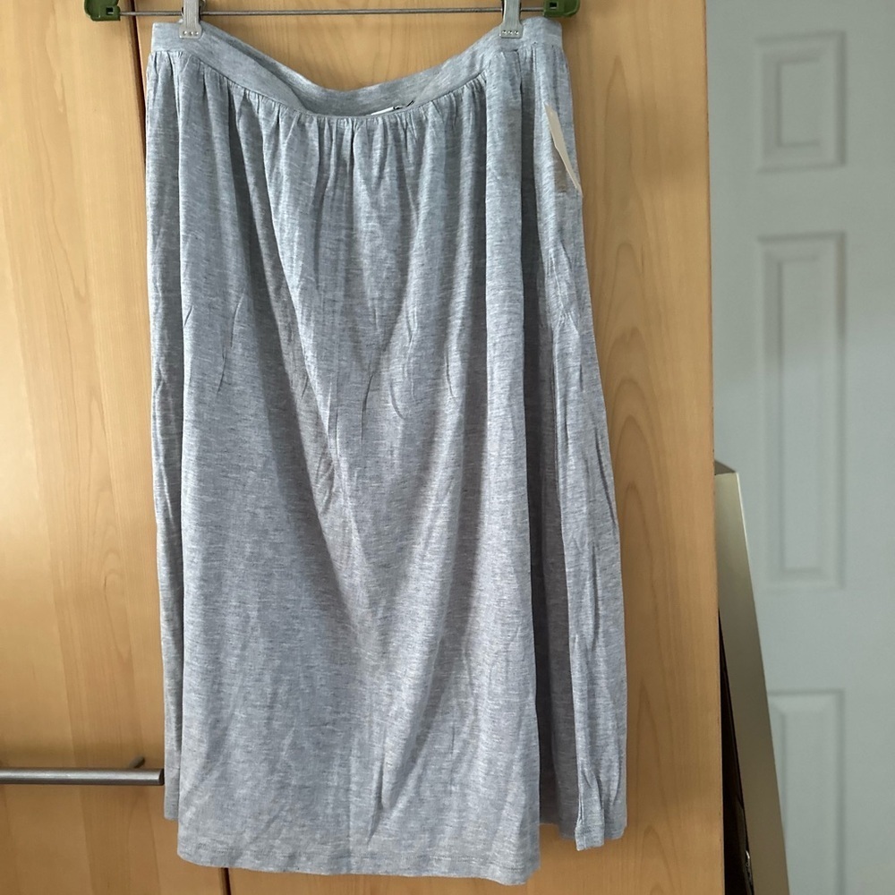 Coldwater Creek Light Gray A-Line Skirt size medium nwt